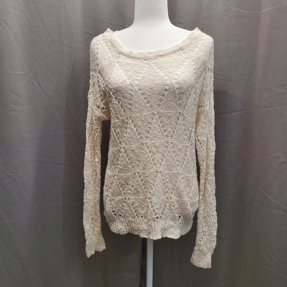 American Eagle Outfitters Sweaters - American eagle knit sweater